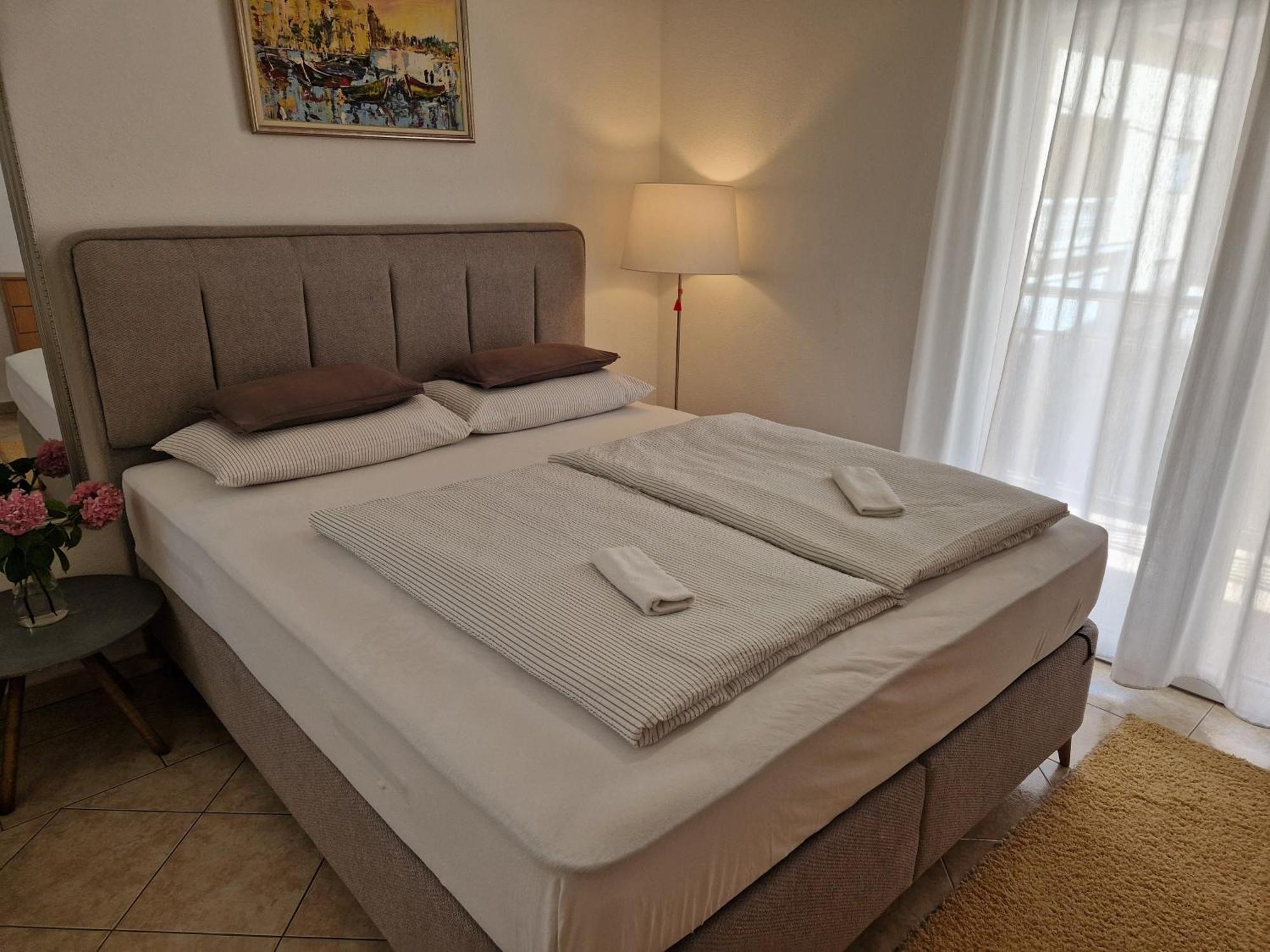 Apartman Mona Mostar Cameră foto